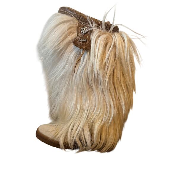 Nis Shoes - Rare Nis White goat long fur tall Winter Apres ski boots
